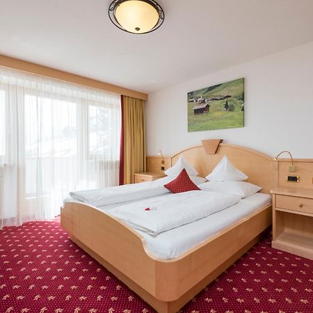 Hotel Schoenblick Maranza Room photo