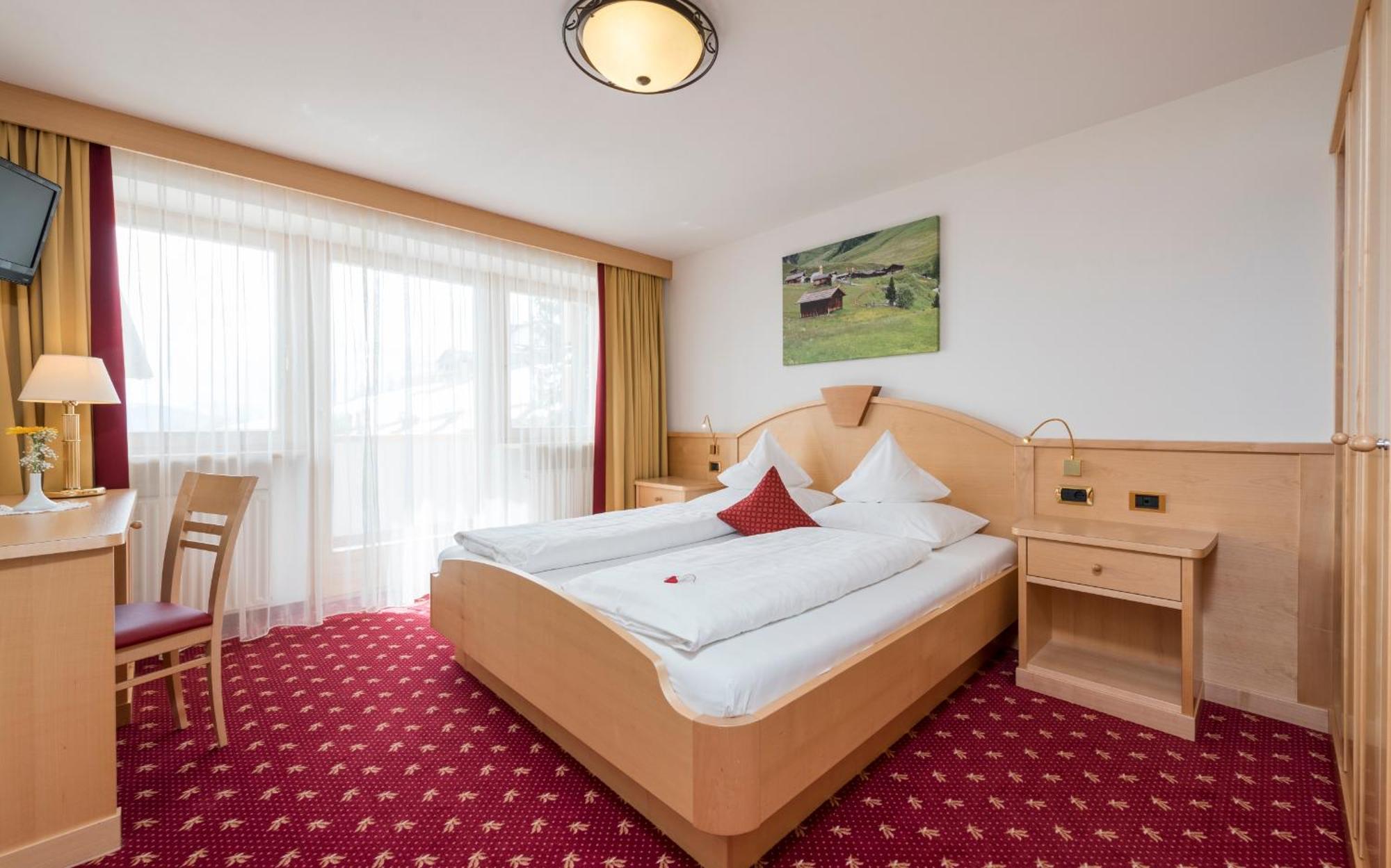 Hotel Schoenblick Maranza Room photo